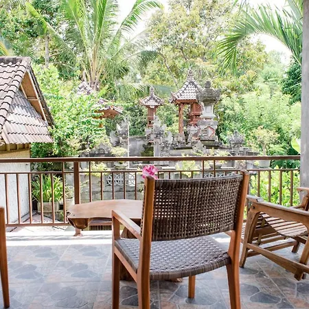 Suk\'S House-Live Locally In Family Compound Ubud